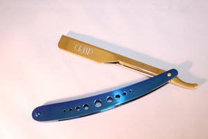 This stunning eye catcher razor. Its colors gives it that Royalty look. With its royal blue and gold stainles steel finish makes it happen.It has great wieght and very durable. Awesome for crisp hairlines, clean shaves, beard trims , and eyebrow archeing. This razor uses a double edge blade cut inhalf or a single edge blade..